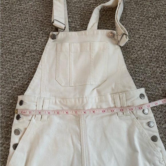 & Other Stories Relaxed Denim Overalls, size 6 - Picture 9 of 9